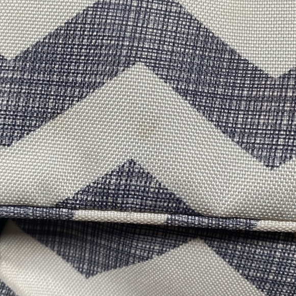 Skip Hop messenger bag diaper bag - Picture 4 of 7